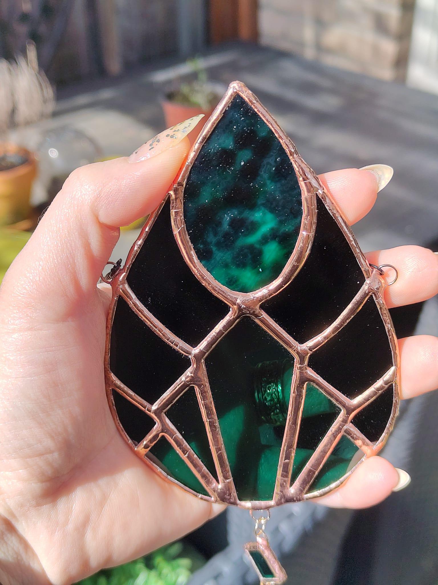 art deco drop hanger green